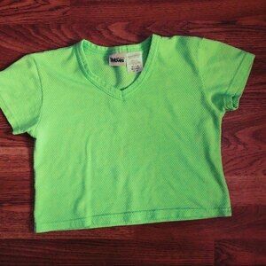 New Moves sz M (10 - 12) Bright Green Short Sleeve Tee